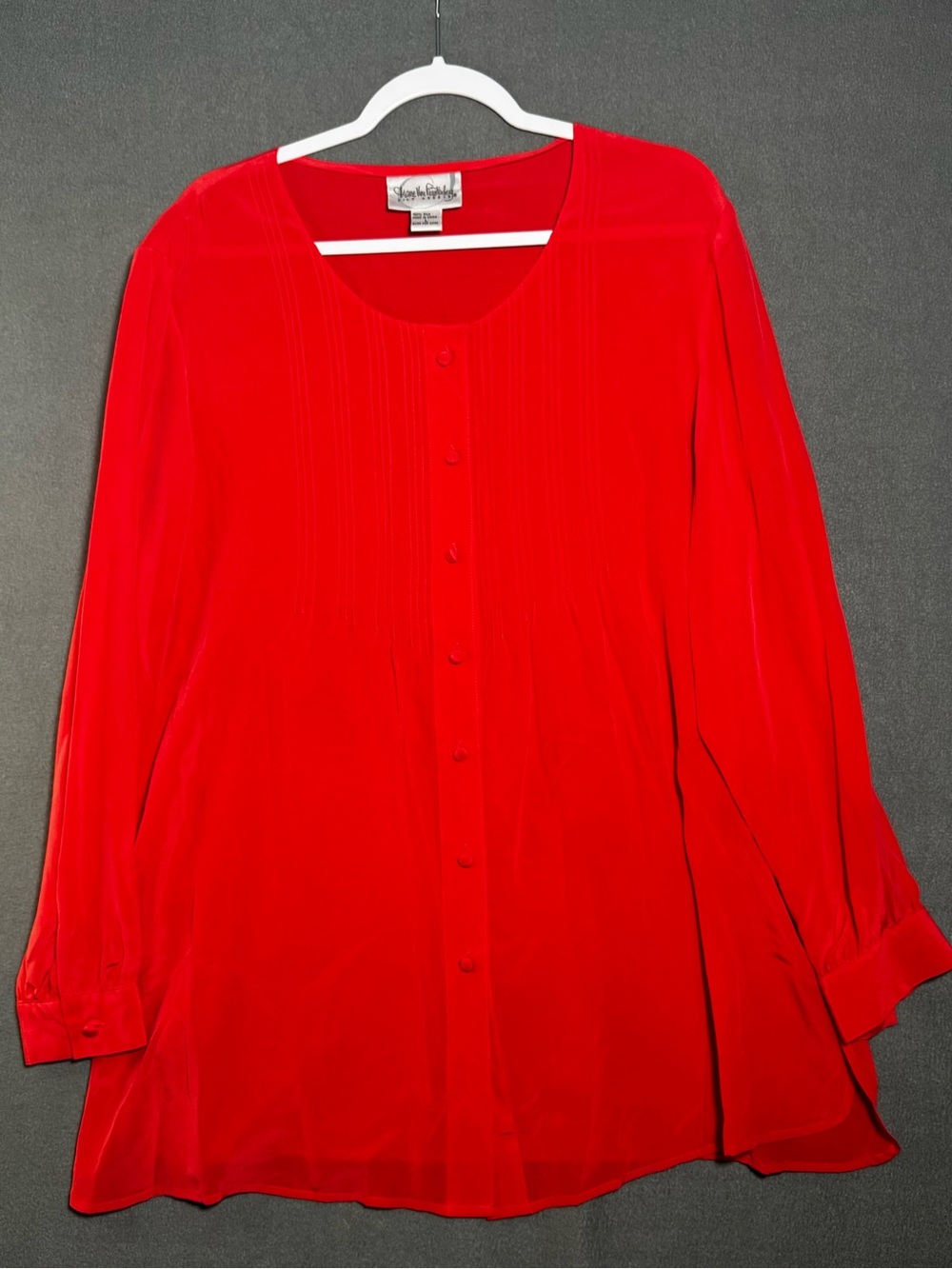 DVF Diane Von Furstenberg Dark Coral 100% Silk Pleated Button Front Blouse L